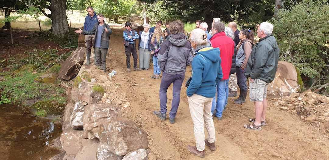 Explication de la pose du pont cadre sur le ruisseau de Lapazeuil